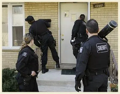 Lindenhurst IL Locksmith Store Lindenhurst, IL 847-383-3043 Lindenhurst IL Locksmith Store Lindenhurst, IL 847-383-3043 - 17-eviction-service